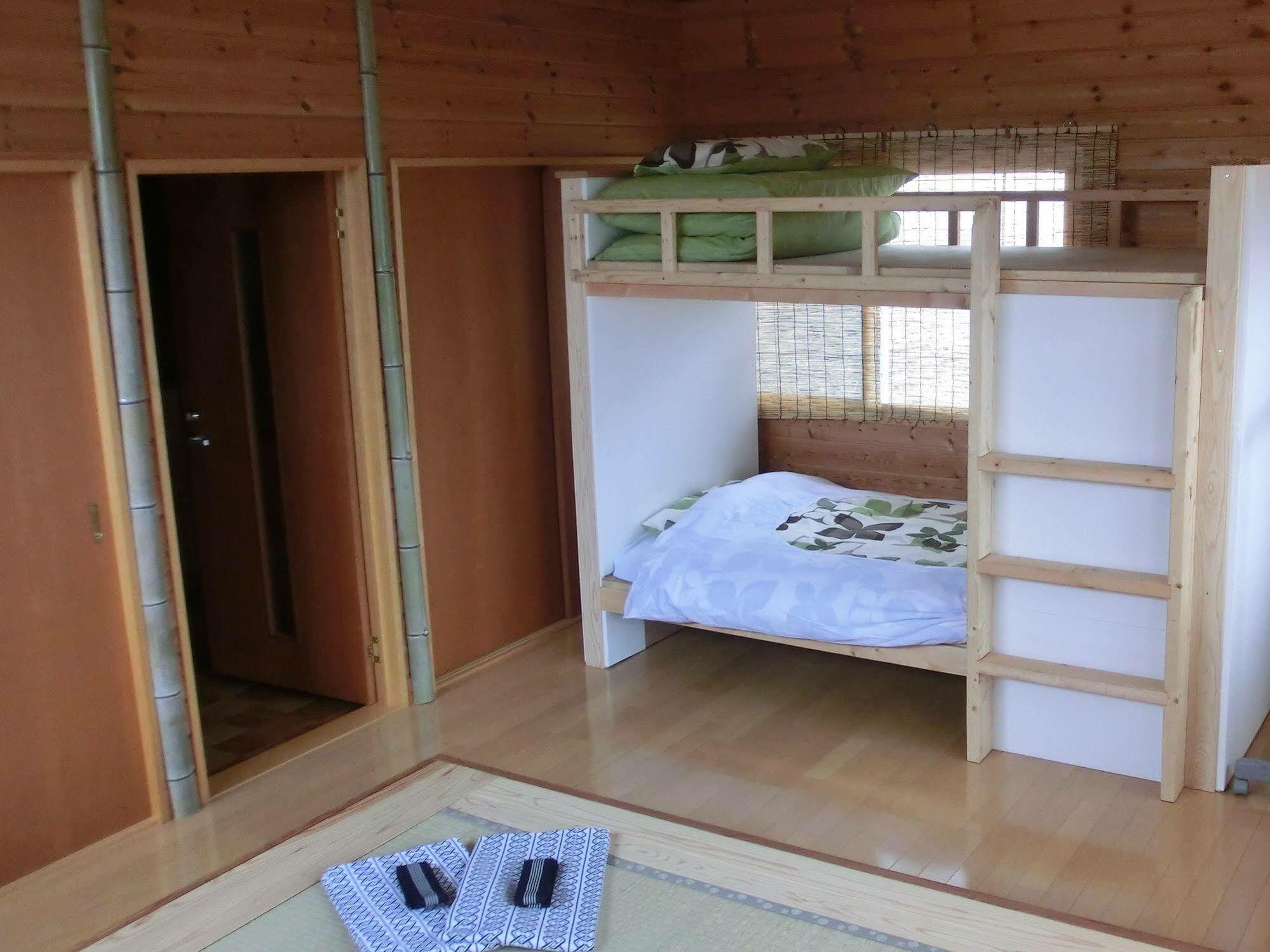 Takayama Ninja House Hotel Eksteriør billede