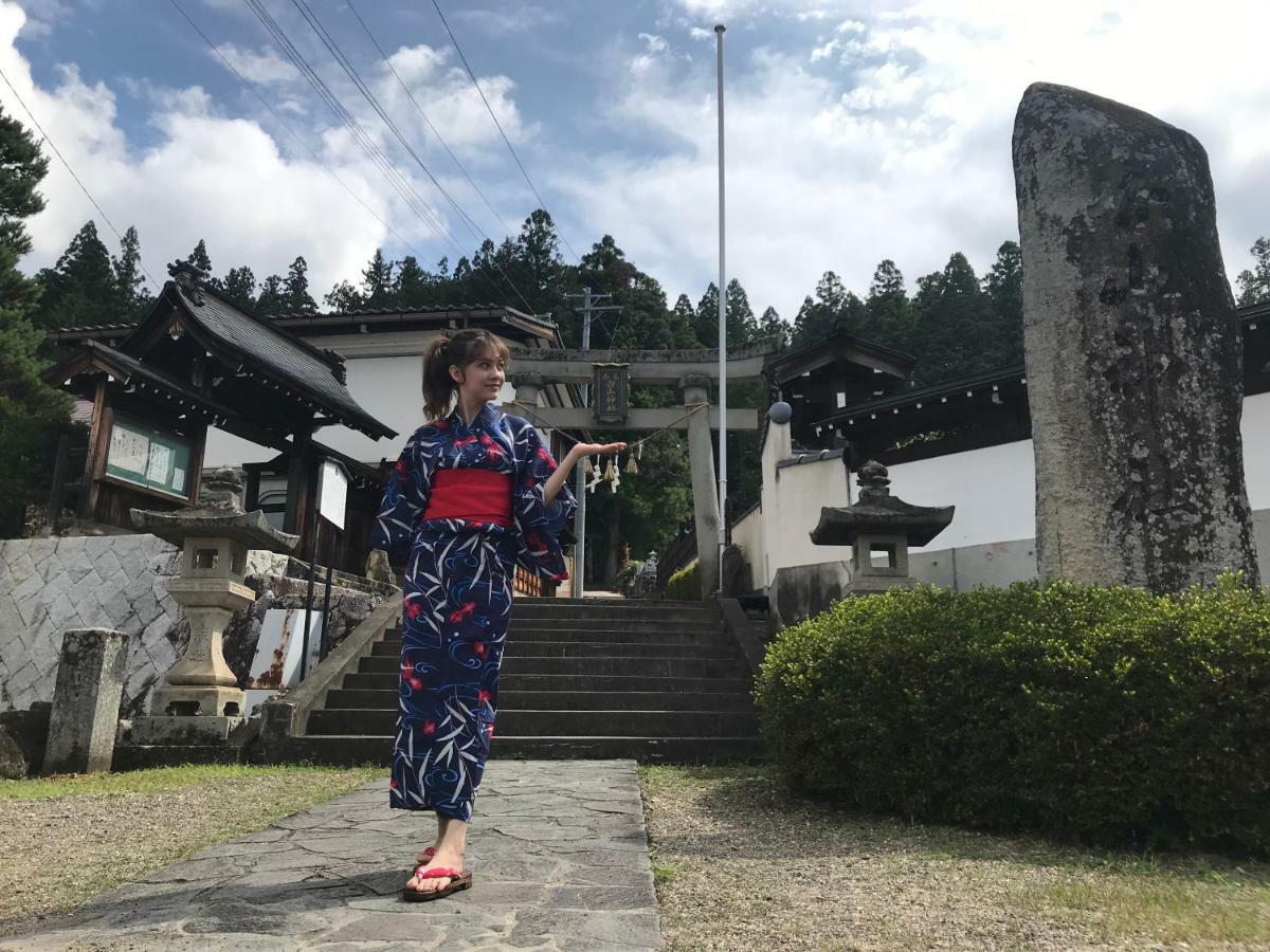 Takayama Ninja House Hotel Eksteriør billede